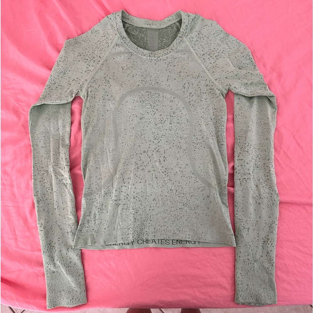 Lululemon Swiftly Tech Long-Sleeve
